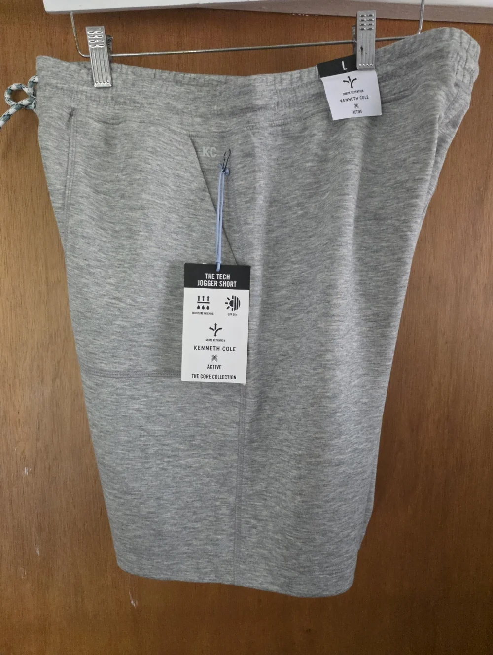Men's Kenneth Cole Shorts Large  Tech Jogger Scuba Shorts Gray